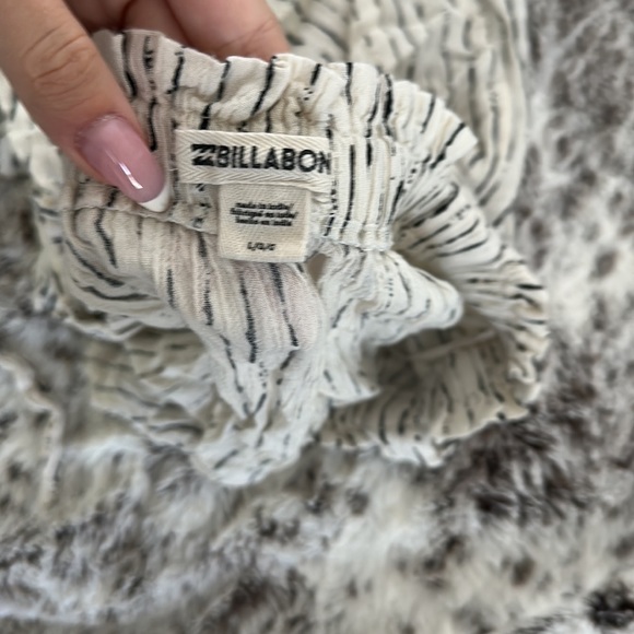 Billabong Mini Skirt - Picture 4 of 4